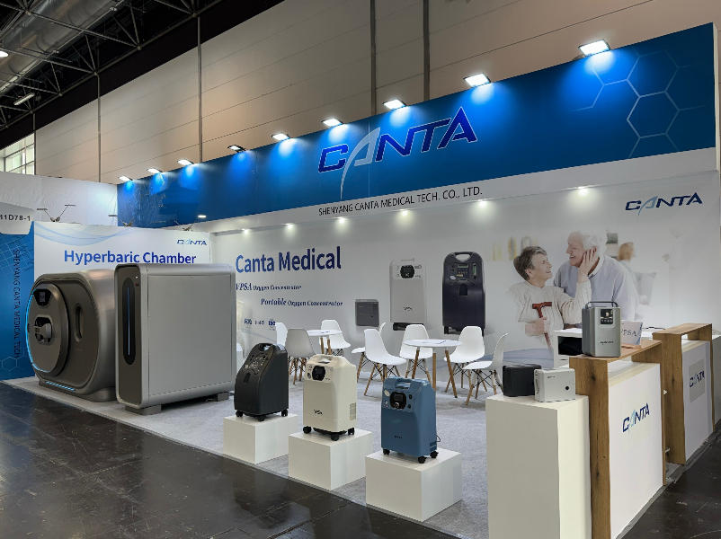 canta-medical-exhibits-at-medica-2025-2.jpg